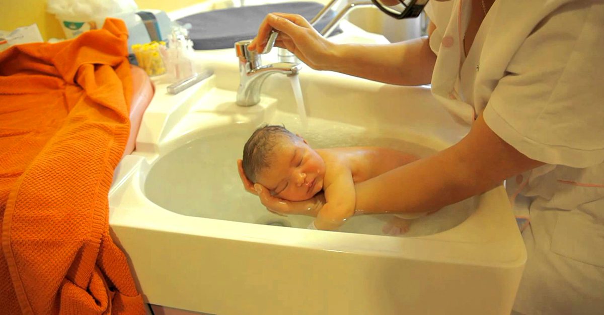 Her Method For Washing This Baby Looks A Bit Scary. But By The End, You